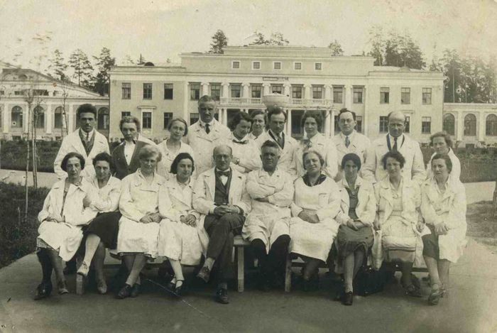 Клинический-туберкулезный-санаторий-пос.-Кратово-1935-г.-1024x686.jpg